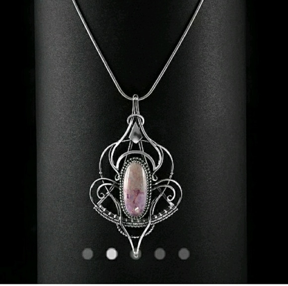 Meet your Posher, Adrianne - Picture 1 of 1